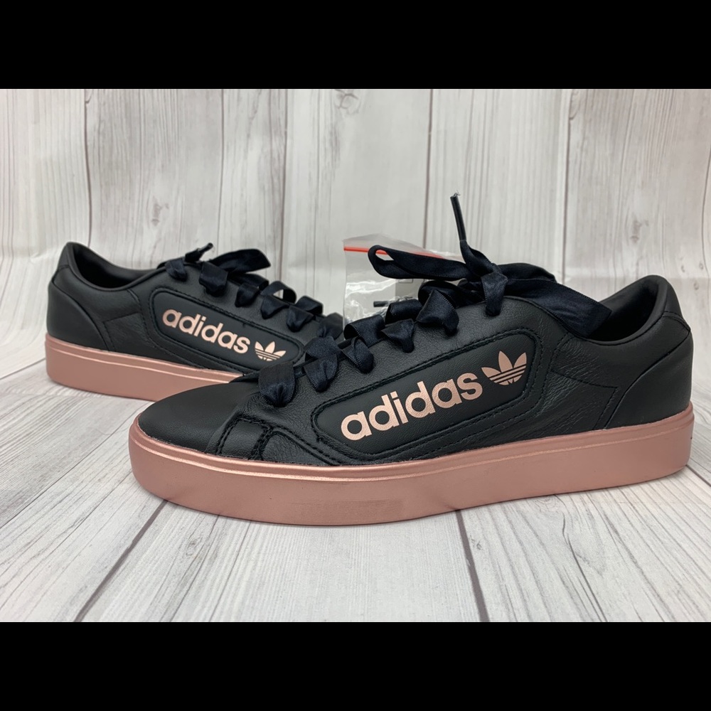 ADIDAS SLEEK SHOES Core Black / Copper Metallic